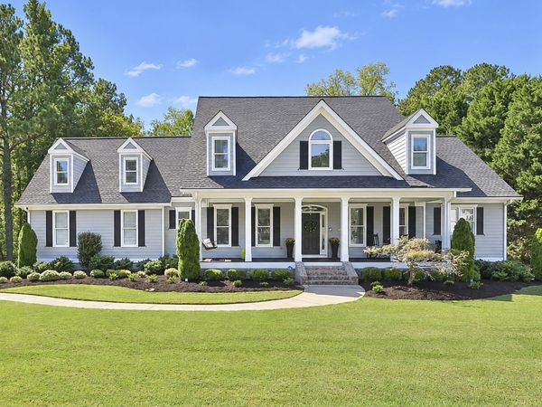 125 Coventry Court, Fayetteville, GA 30215