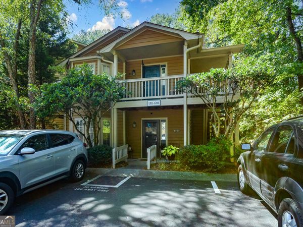 1206 Country Park Drive SE, Unit 1206, Smyrna, GA 30080