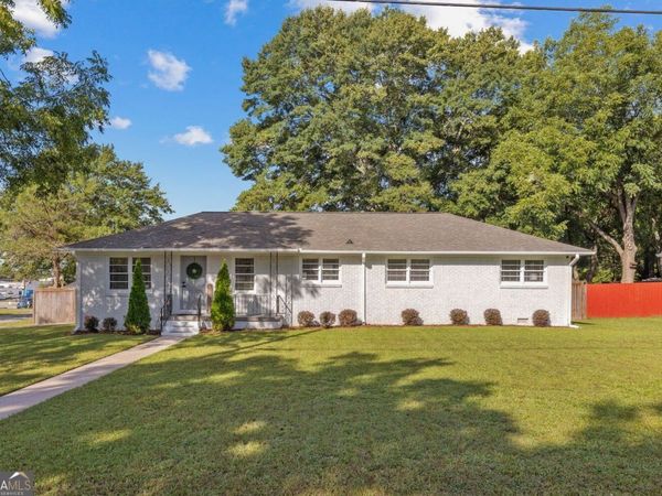 132 Clifford Street, Loganville, GA 30052