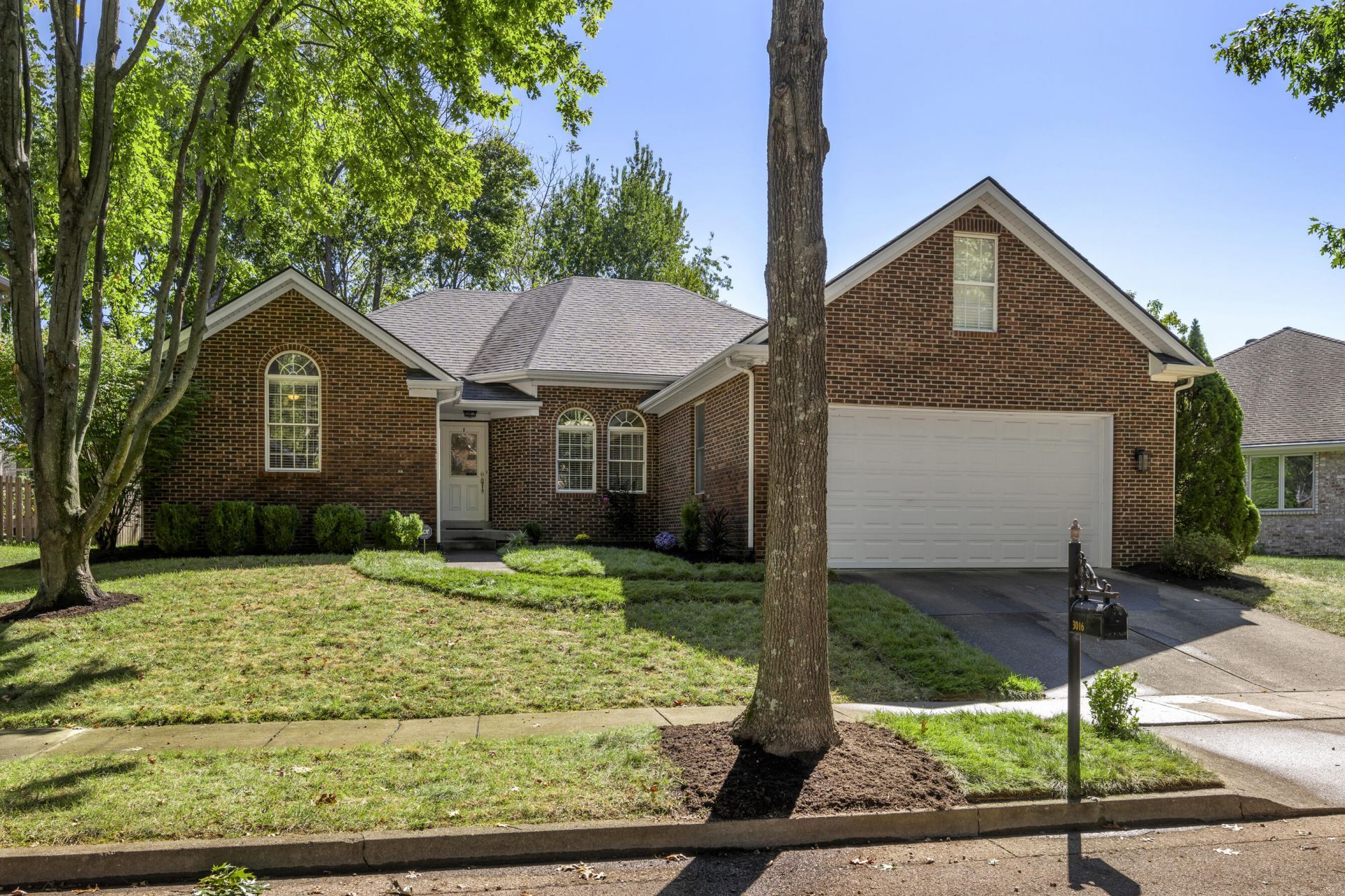 3016 Old Field Way, Lexington, KY 40513 Main Photo