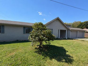 23 Animal Farm Road, Corbin, KY 40701