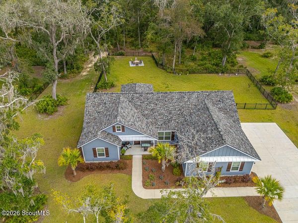60 Fairwinds Drive , Waverly, GA 31565