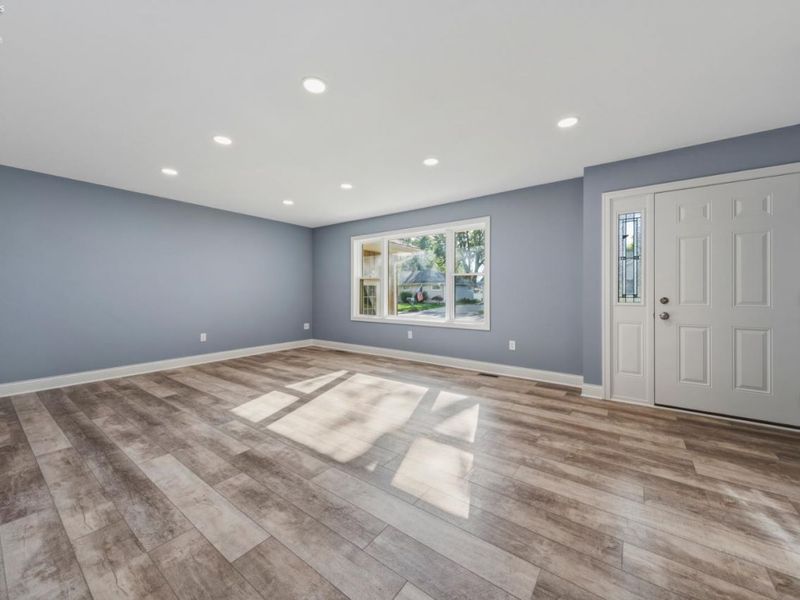 2124 Roselawn Drive, Fremont, OH 43420 Photo 5