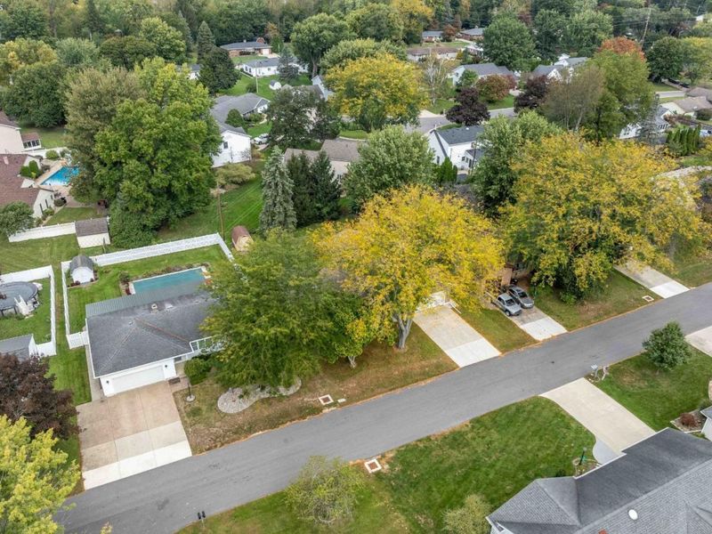 2124 Roselawn Drive, Fremont, OH 43420 Photo 54