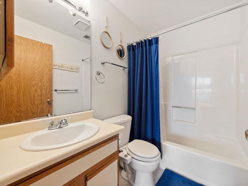 328 Clinton Reef Drive, Port Clinton, OH 43452 Photo 14
