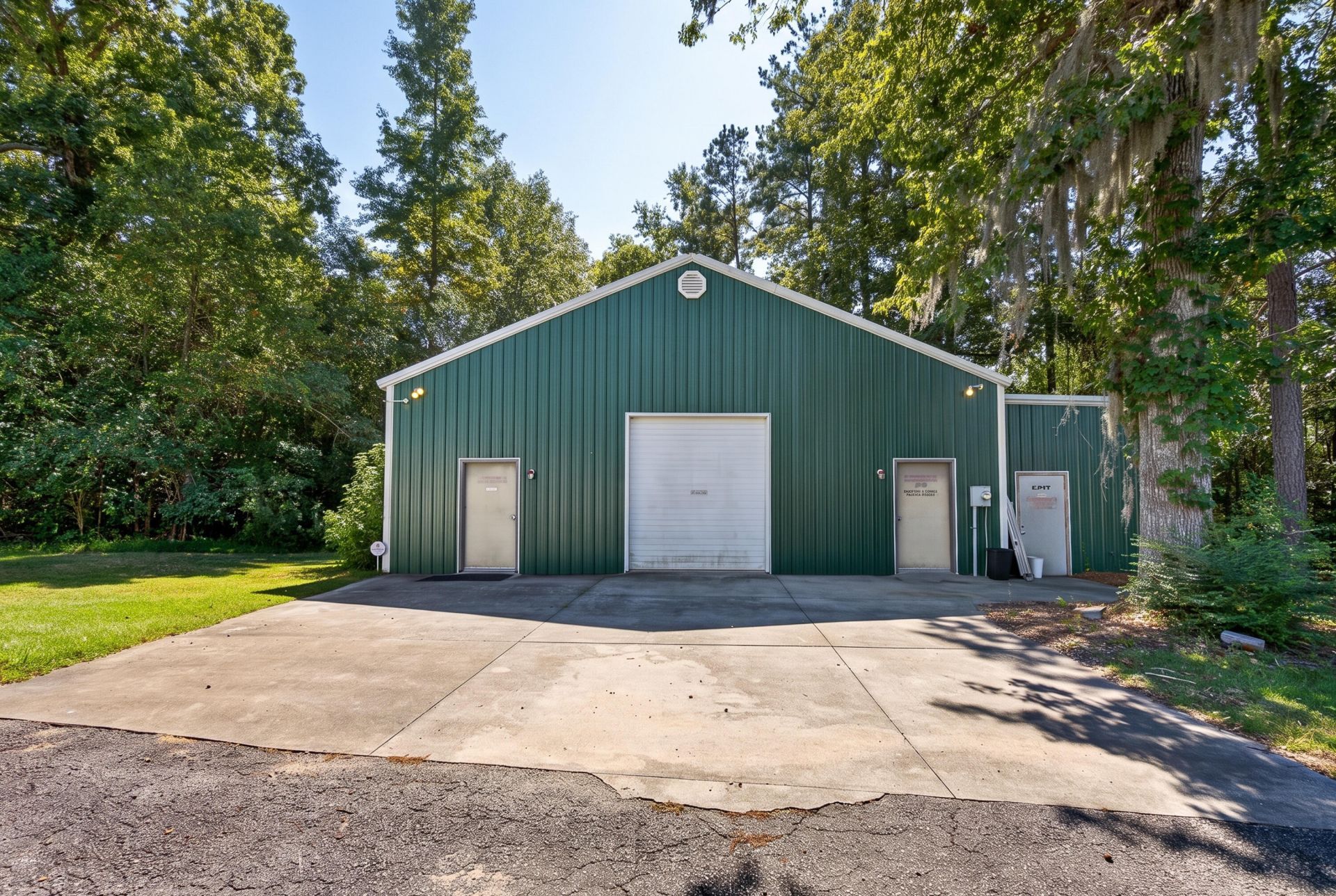 415 Altman Street  Photo 29