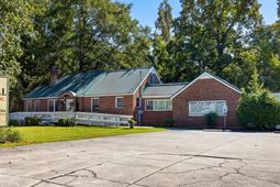 415 Altman Street  photo 4