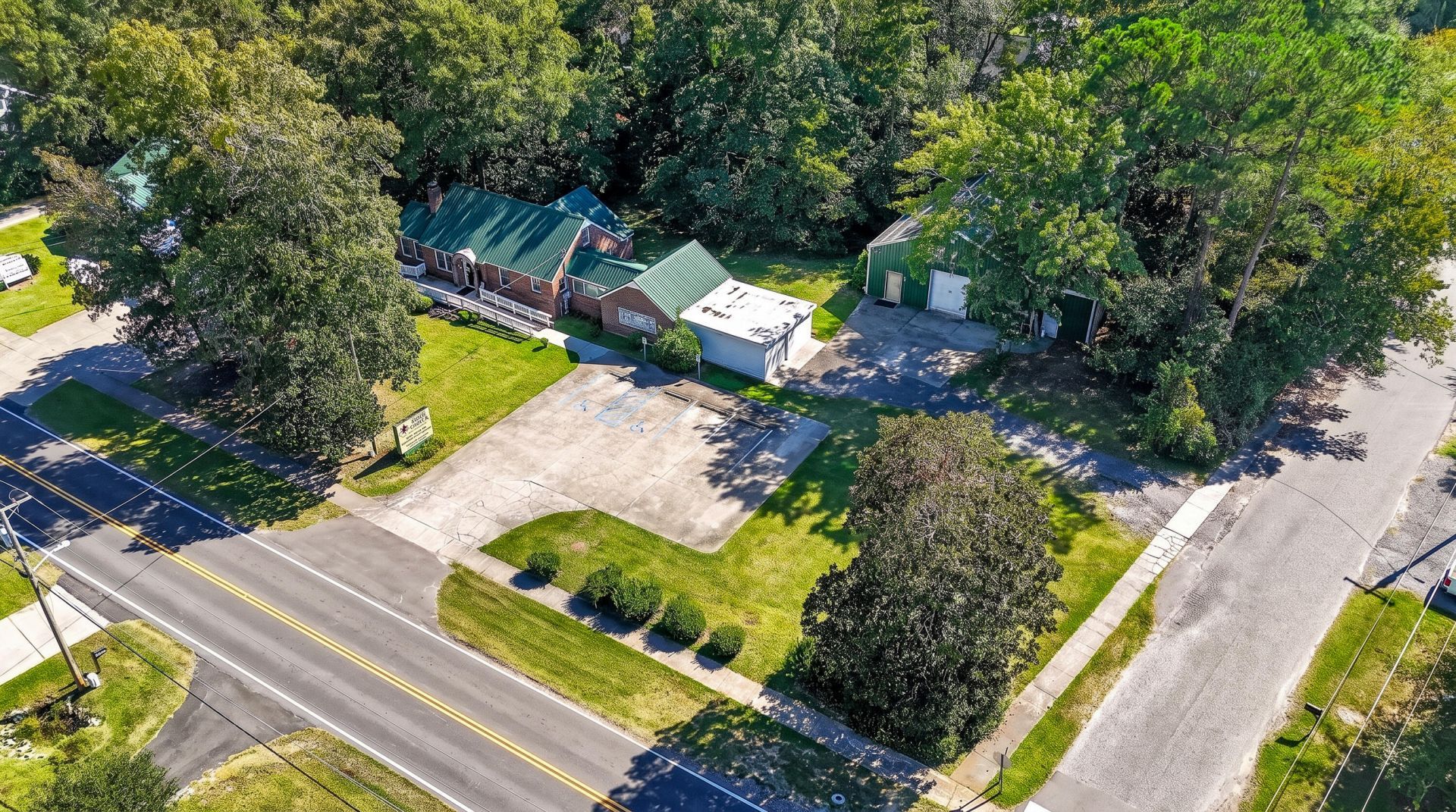 415 Altman Street  Photo 44