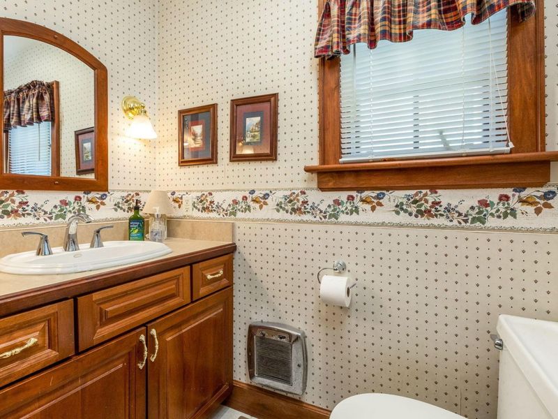338 E Allen Street , Lancaster, OH 43130 Photo 30