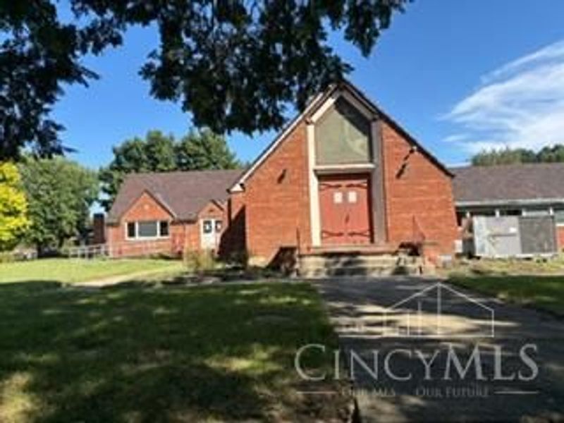 1608 Summit Road, Cincinnati, OH 45237 Photo 1