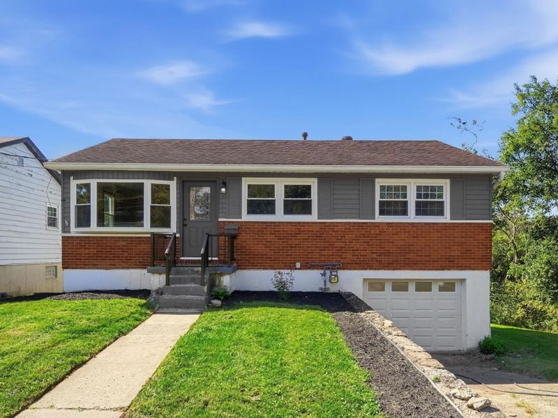 8445 Flamingo Lane, Colerain Township, OH 45239 Photo 2