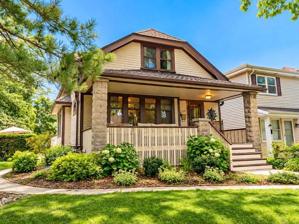 2221 S 79th STREET, West Allis, WI 53219