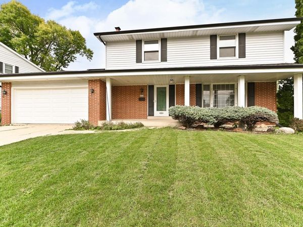 4930 Saxony LANE, Greendale, WI 53129