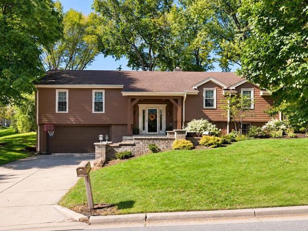 1057 N 123rd STREET, Wauwatosa, WI 53226