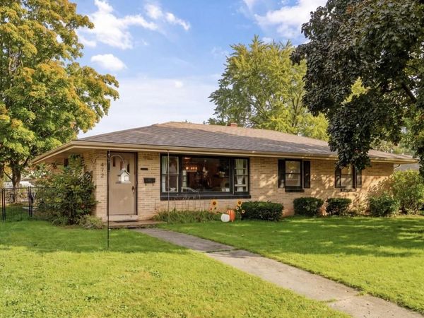 472 Summit AVENUE, Burlington, WI 53105