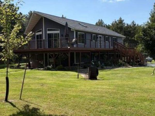 N4526 Pine ROAD E, Montello, WI 53949