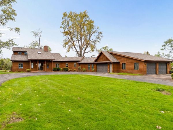 340 Lake ROAD, Menasha, WI 54952