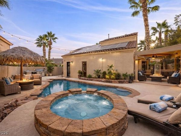 11004 Cliff Swallow Avenue, Las Vegas, NV 89144
