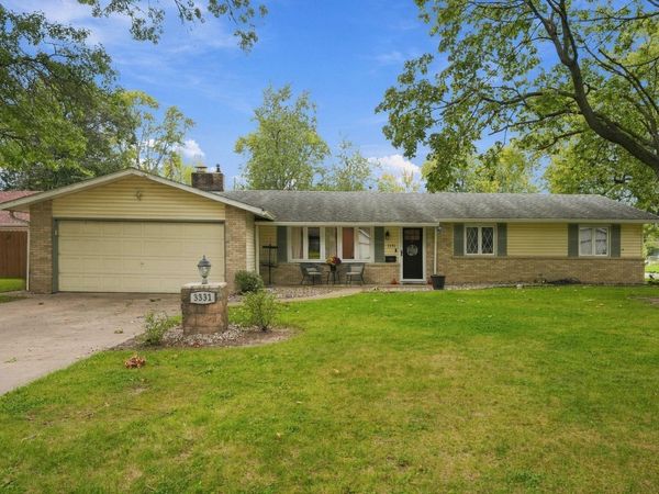 3331 Kirkfield Drive, Fort Wayne, IN 46815