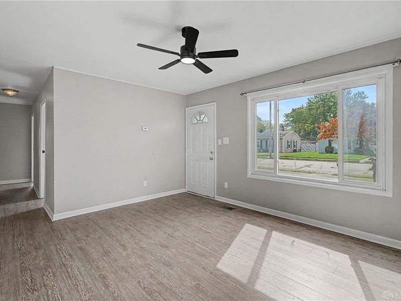 179 Southview Drive, Troy, OH 45373 Photo 6