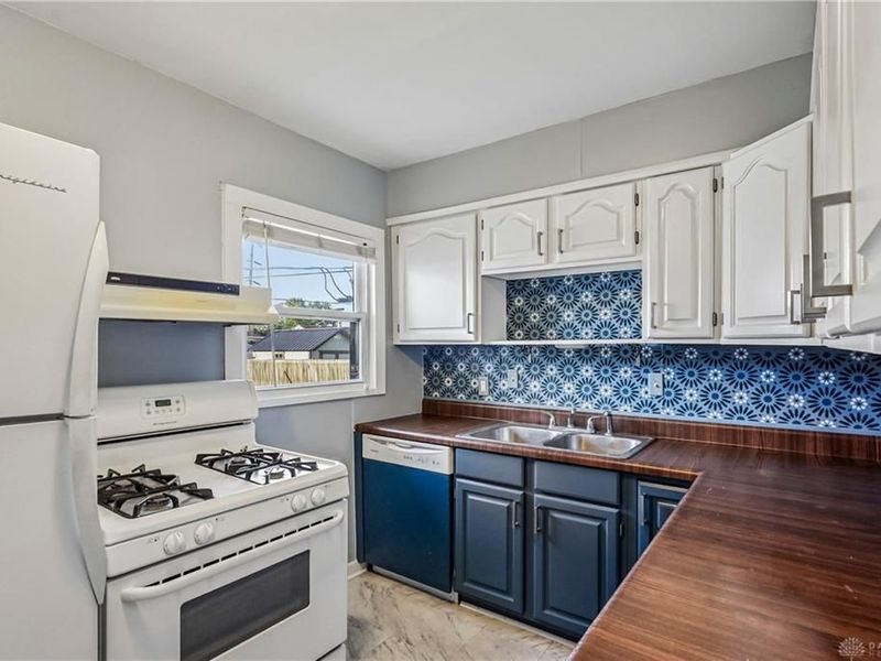 354 Travis Drive, Dayton, OH 45431 Photo 11