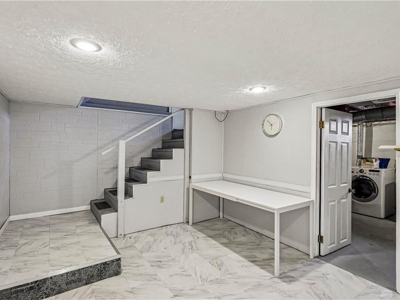 354 Travis Drive, Dayton, OH 45431 Photo 24