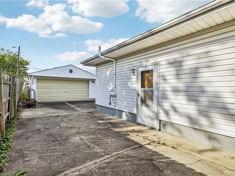 354 Travis Drive, Dayton, OH 45431 Photo 36