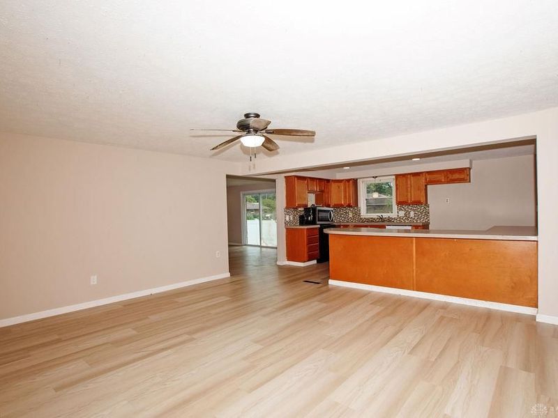 5414 Taywell Drive, Springfield, OH 45503 Photo 6