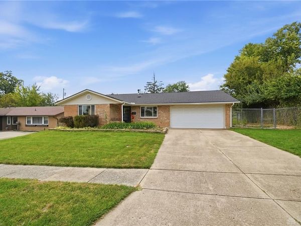 7389 Colegrove Drive, Huber Heights, OH 45424