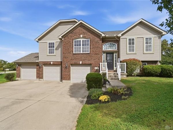 112 Ascot Glen Drive, Franklin Twp, OH 45005
