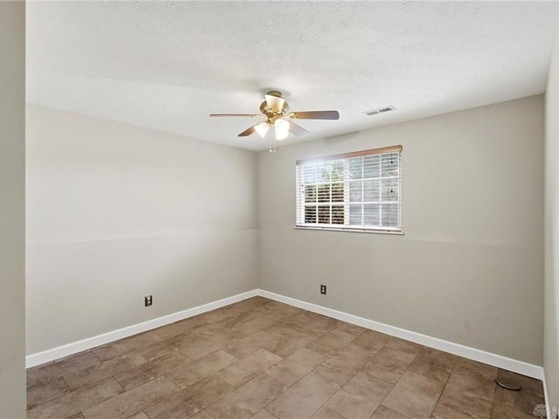 112 Ascot Glen Drive, Franklin Township, OH 45005 Photo 47