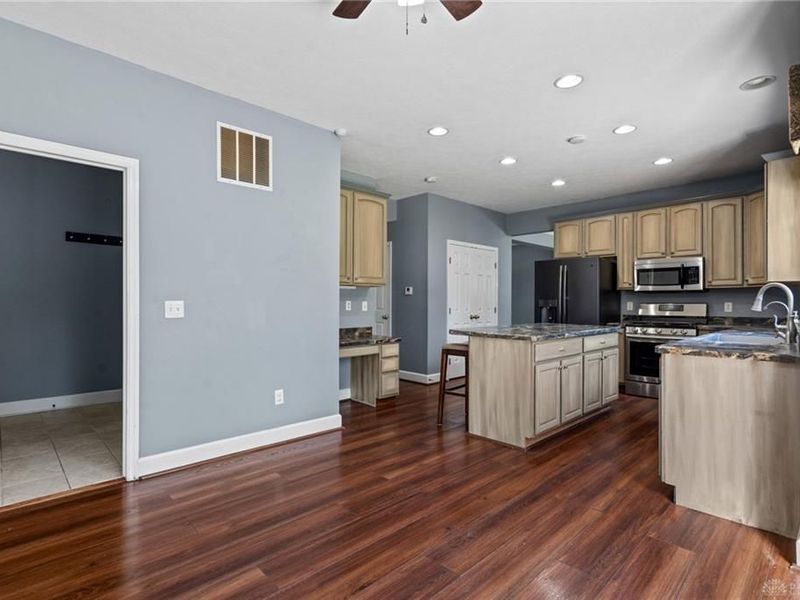 90 Triple Crown Circle, Springboro, OH 45066 Photo 16