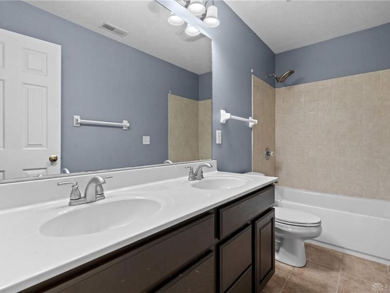 90 Triple Crown Circle, Springboro, OH 45066 Photo 32