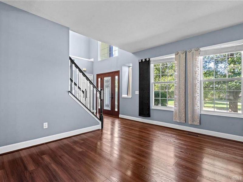 90 Triple Crown Circle, Springboro, OH 45066 Photo 7