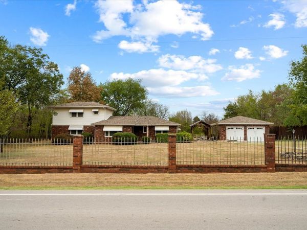 13723 E 56th Street N, Owasso, OK 74055