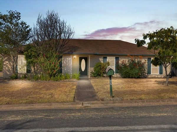 407 S Mount Rushmore DR , Cedar Park, TX 78613