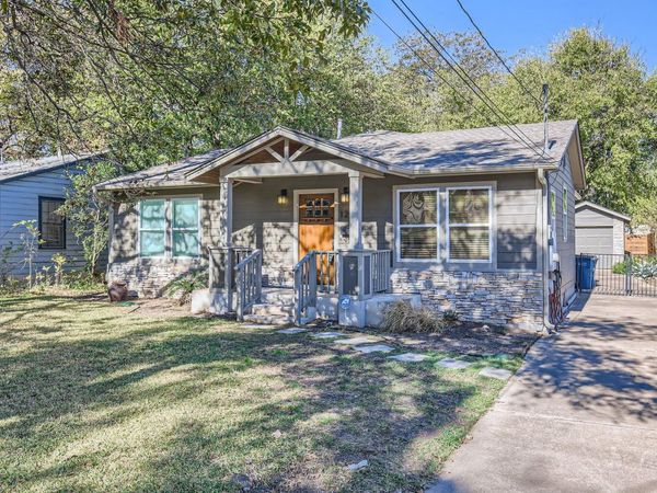 1204 W Saint Johns Ave, Austin, TX 78757