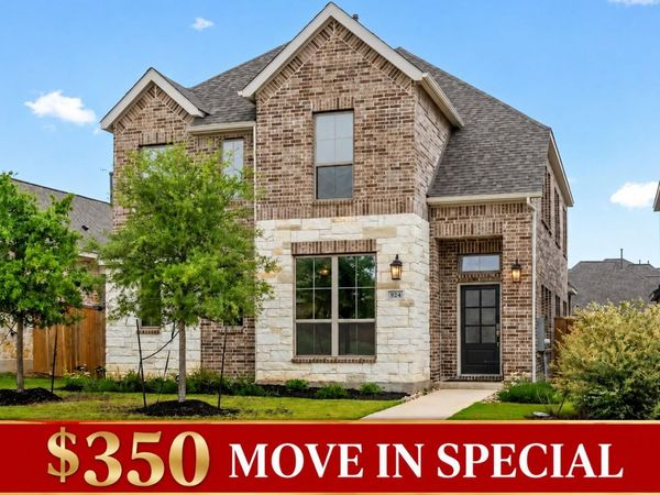 924 Azul Lagoon DR, Leander, TX 78641
