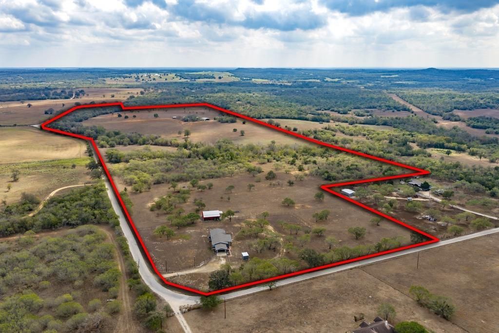 1610 Silver Mine Rd, Dale, TX 78616 Main Photo