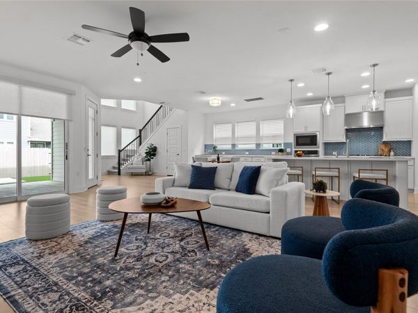 7913 Edmondson BND, Austin, TX 78744