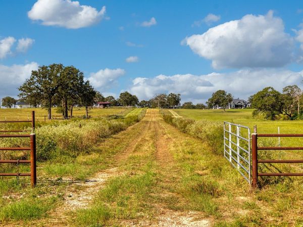 TBD CR 302 RD , Rockdale, TX 76567