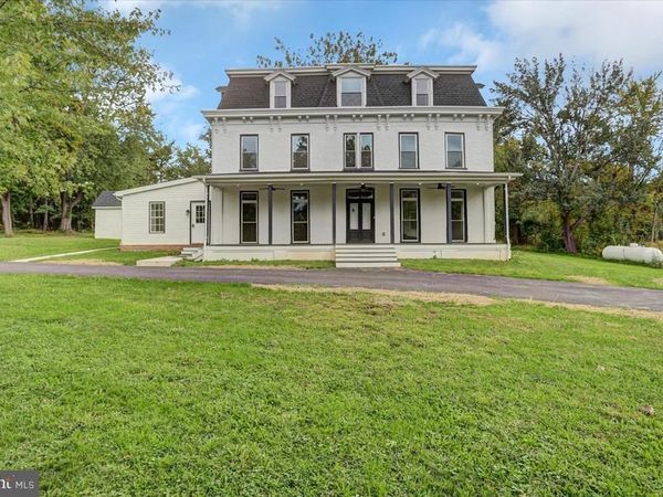 40 E HENRIETTA STREET , SMITHSBURG, MD 21783