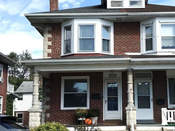 309 TELFORD AVENUE , WEST LAWN, PA 19609
