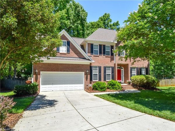4017 Preswick Court , High Point, NC 27265