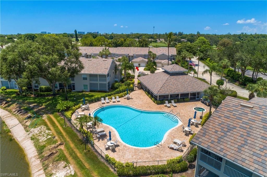 13131 Castle Harbour Dr, Unit M7, Naples, FL 34110 Photo