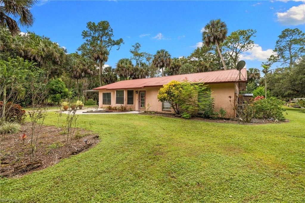 191 4th St Ne, Naples, FL 34120 Photo