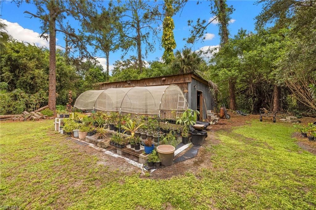 191 4th St Ne, Naples, FL 34120 Photo
