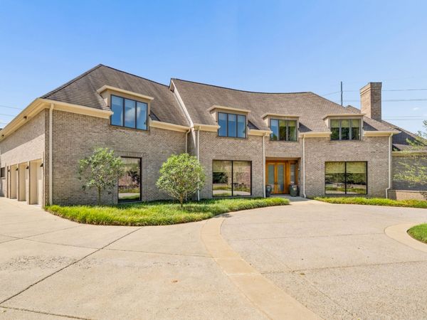 26 Inveraray S, Nashville, TN 37215