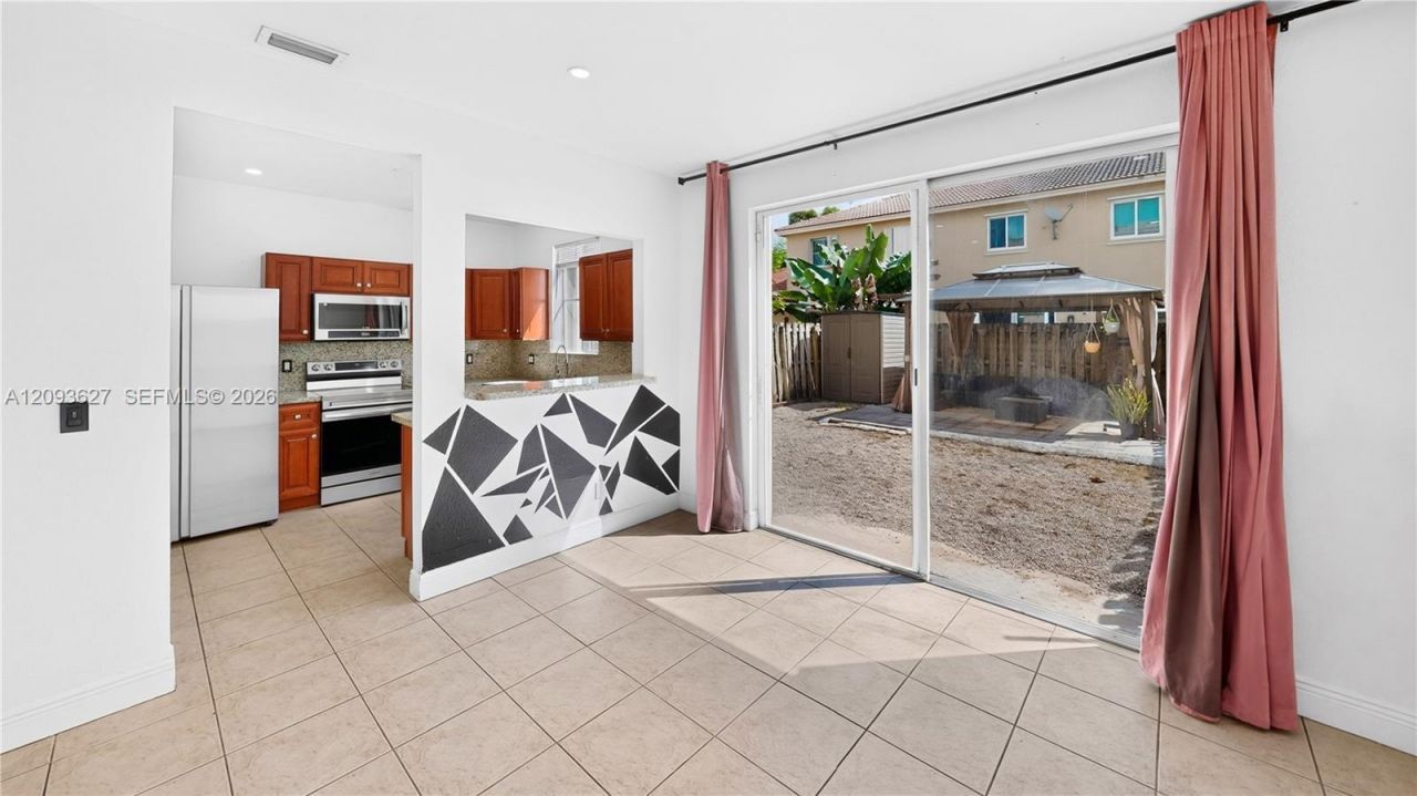 85 SW 15th Ter , Homestead, FL 33030 Photo