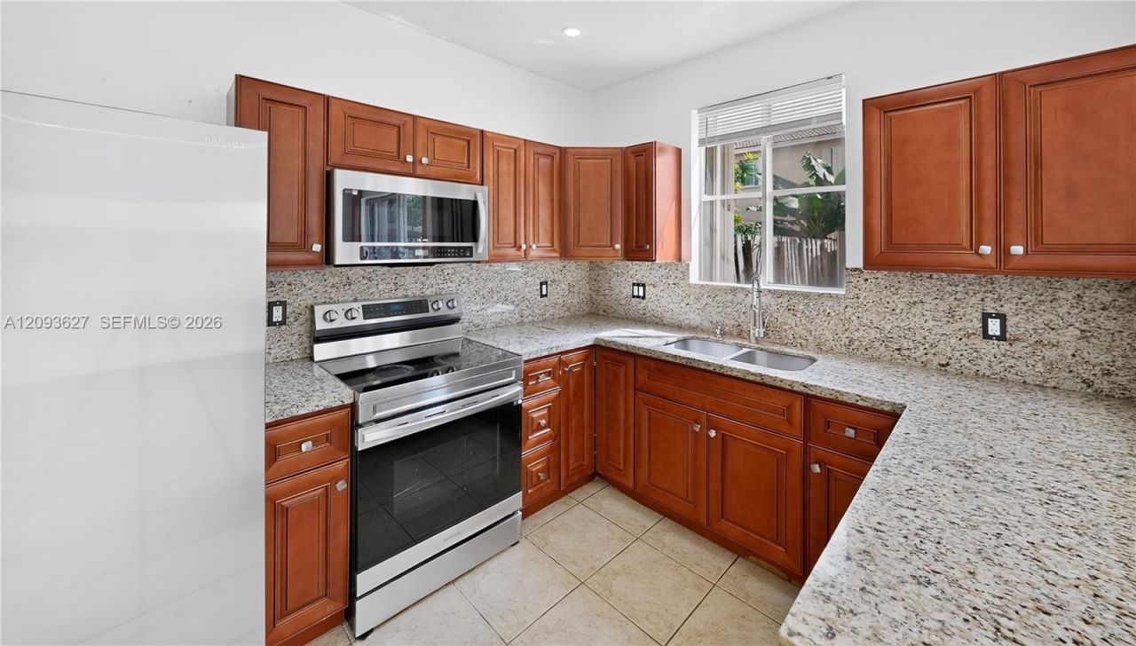 85 SW 15th Ter , Homestead, FL 33030 Photo